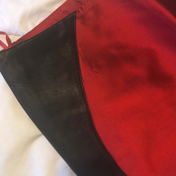 Vintage Dolce & Gabbana Red Pencil Skirt w Leather - Picture 6 of 7